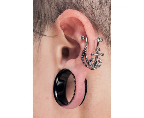 HELIX PIERCING WITH ANCHOR