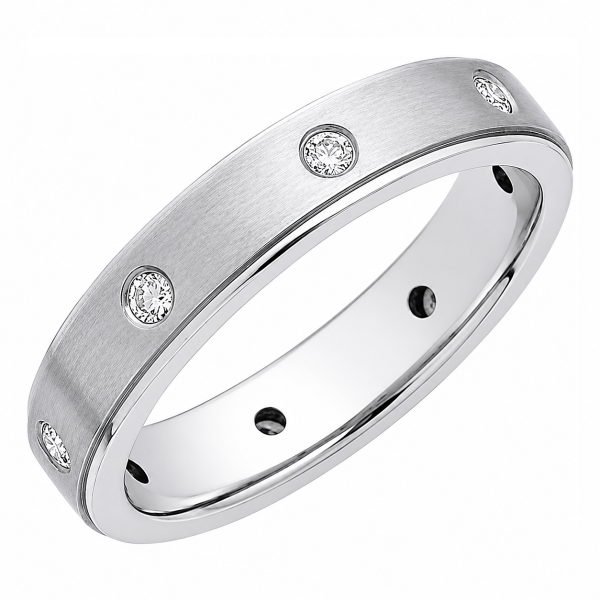 RING WITH CRYSTALS