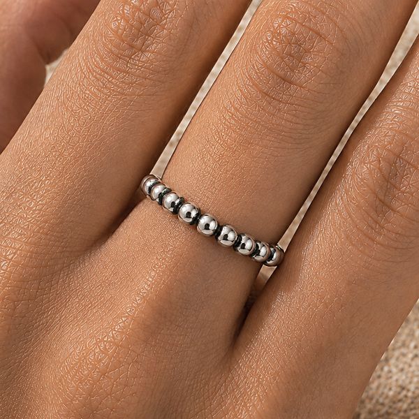 SILBERRING MIT KLEINEN KUGELN