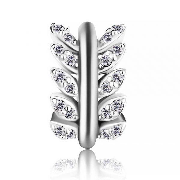 OVALER NABELSCHMUCK MIT WEIßEN BLÜTENBLÄTTERN
