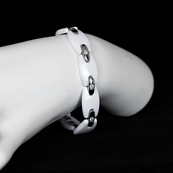 PULSERA CON CRISTALES Y CERÁMICA