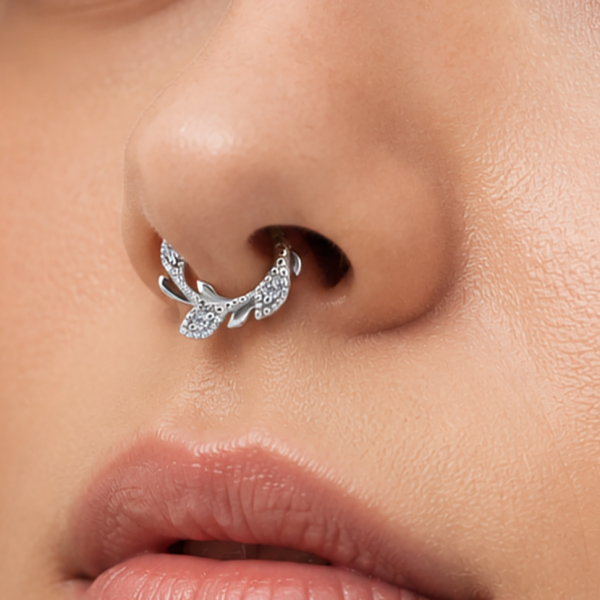 CERCHIETTO CLICKER CON FOGLIE E PREMIUM ZIRCONIA