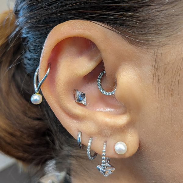 CERCHIO PIERCING HELIX CON PREMIUM ZIRCONIA