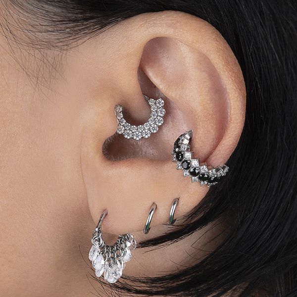 PIERCING CON CRISTALES PARA LÓBULO Y HÉLIX