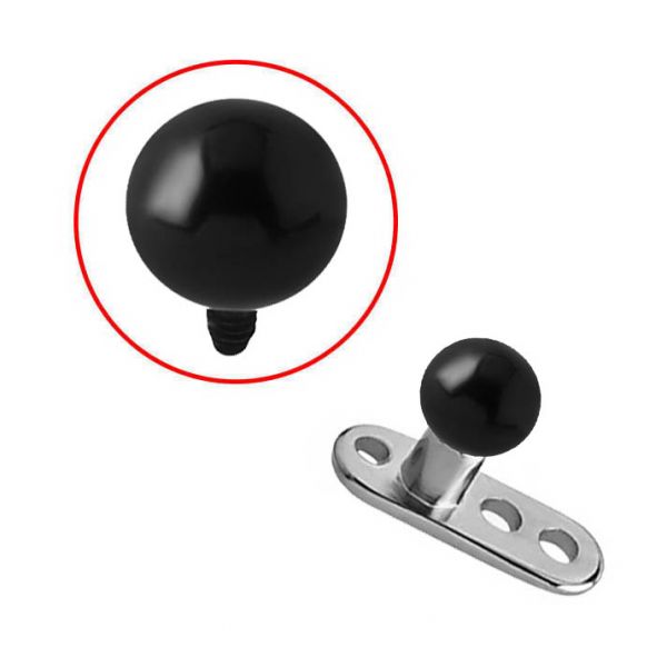 Microdermal mit schwarzer Kugel