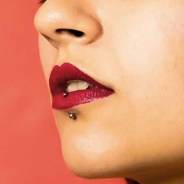 PIERCING OMBLIGO CON BOLAS
