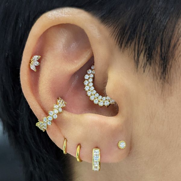 DAITH PIERCING PLACCATO ORO CON SET DI CRISTALLI PREMIUM