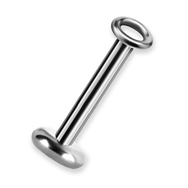piercing sotto il labbro