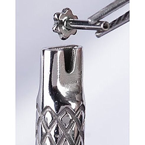 HERRAMIENTA PARA LABRET CON BASE EN FORMA DE FLOR