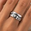 SILBERRING MIT WELLEN UND KRISTALLEN