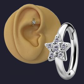 Piercing clicker con estrella para agujero de rook