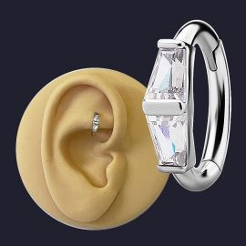 Piercing clicker pour le rook avec zirconia blanche