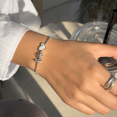 BRACCIALE CON CUORE E ACCESSORI