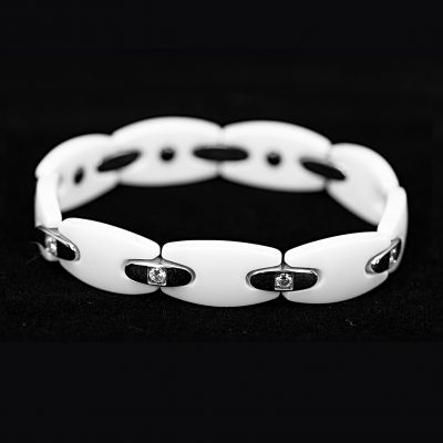 BRACELET WITH CRYSTALS AND CERAMIC