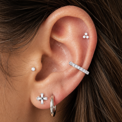 PENDIENTE CLICKER PARA CONCH CON CIRCONITAS CÚBICAS