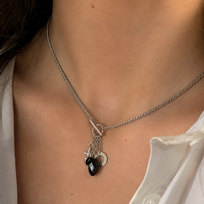 COLLANA CHARMS E CRISTALLO NERO