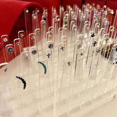 EXPOSITOR DE HERRAMIENTAS DE PRUEBA PARA PIERCING Y PIEZAS DE REPUESTO