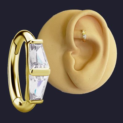 GOLDENES PIERCING FÜR DAS LOCH IM ROOK