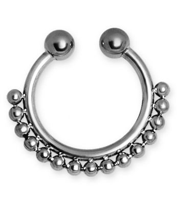 FAUX PIERCING